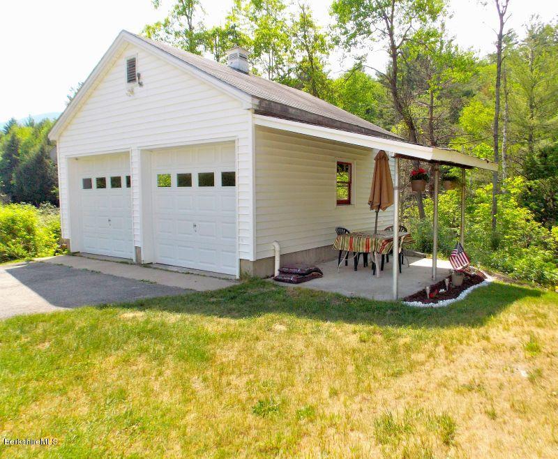 767 Reservoir Road North Adams, MA 01247 - Photo 9 of 28 9 Covered Patio