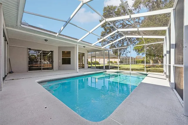 $625,000 | 918 Academy Drive, Brandon, FL 33511