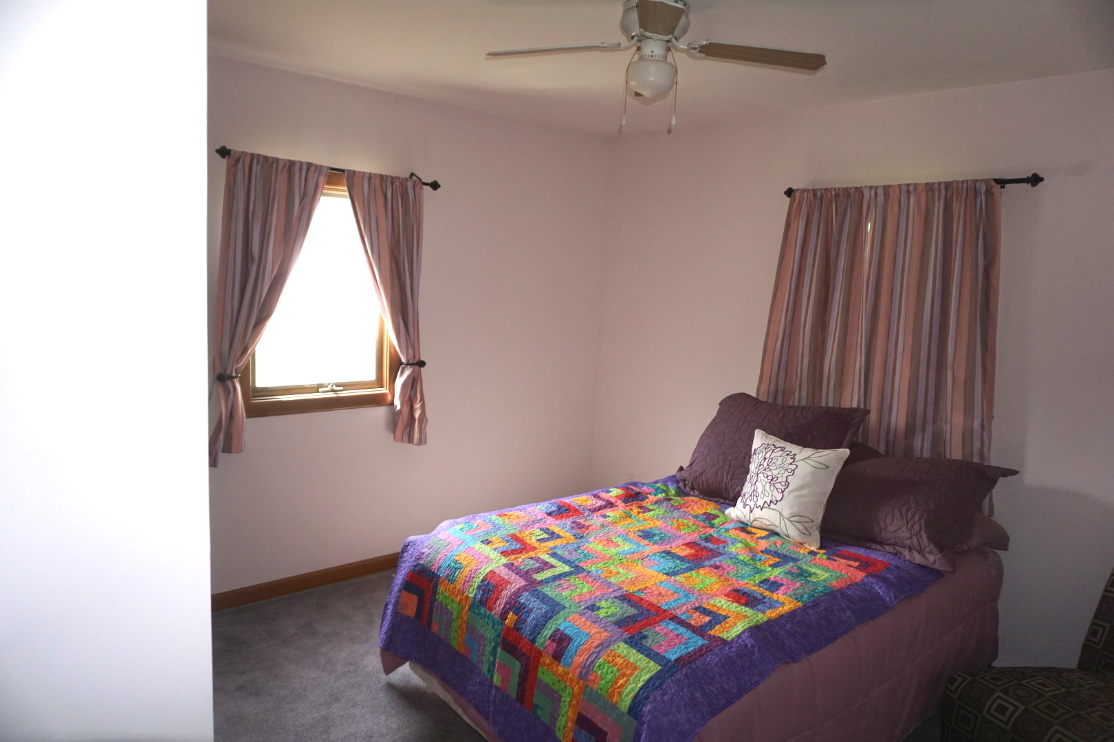 4914 Highway 113 Kankakee, IL 60901 - Photo 26 of 54 a bedroom with a bed and a window