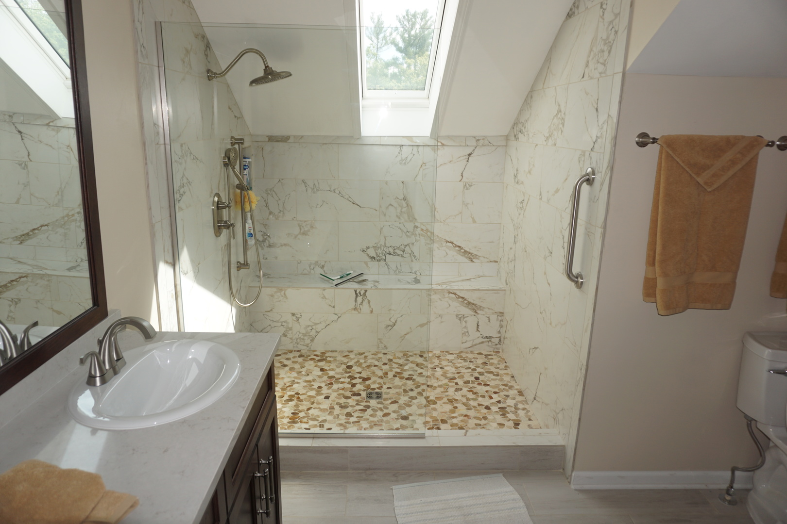 4914 Highway 113 Kankakee, IL 60901 - Photo 35 of 54 a bathroom with a sink a toilet and shower