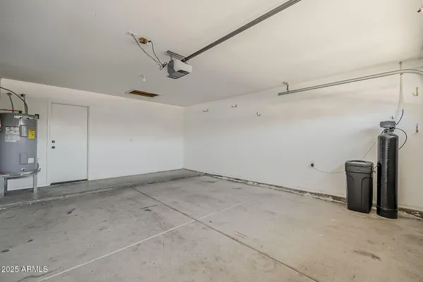 $2,200 | 11344 East Contessa Street, Mesa, AZ 85207