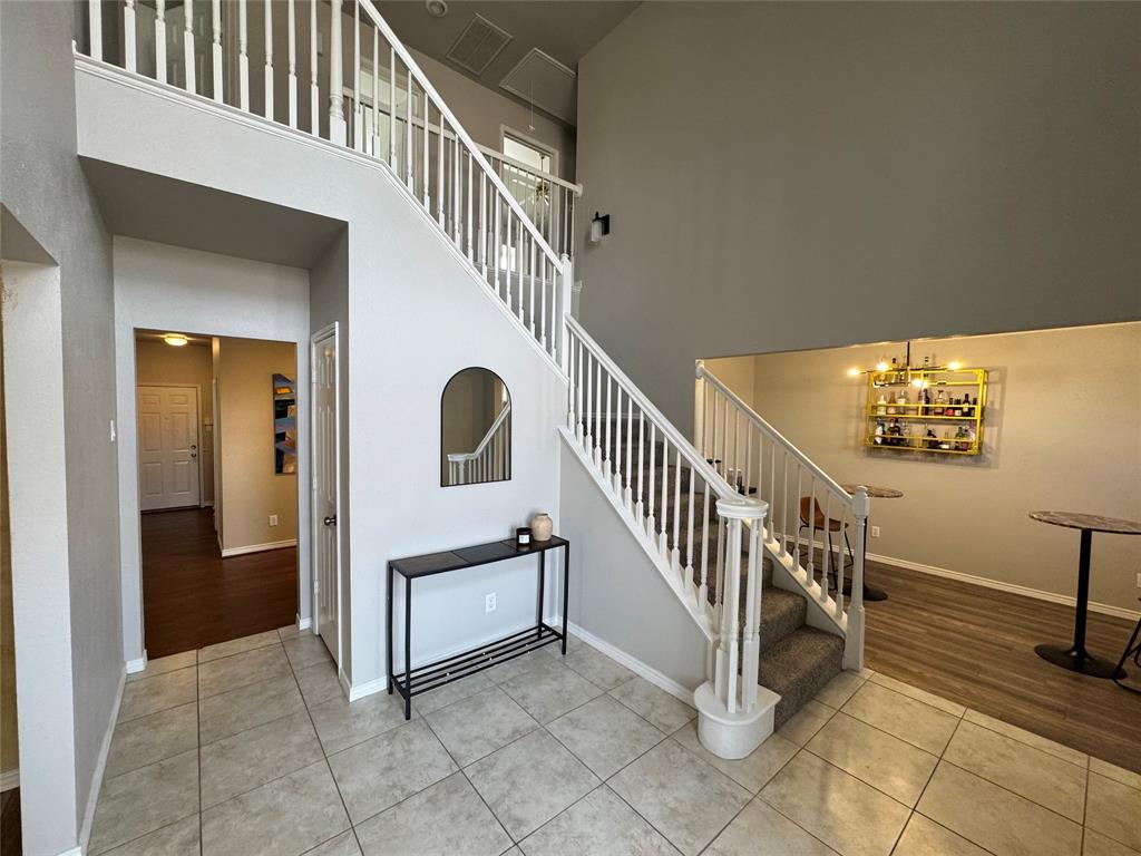 3448 Lark Meadow Way Dallas, TX 75287 - Photo 15 of 39 a view of entryway and hall