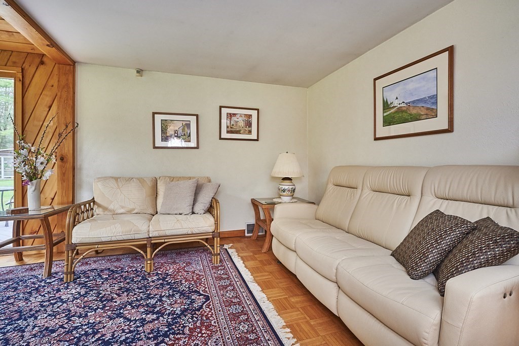 301 Main Road Westhampton, MA 01027 - Photo 10 of 38