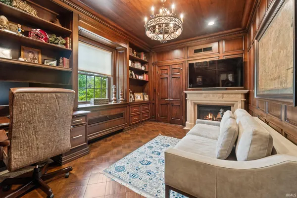 $2,699,000 | 4501 Taylor Street, Fort Wayne, IN 46804