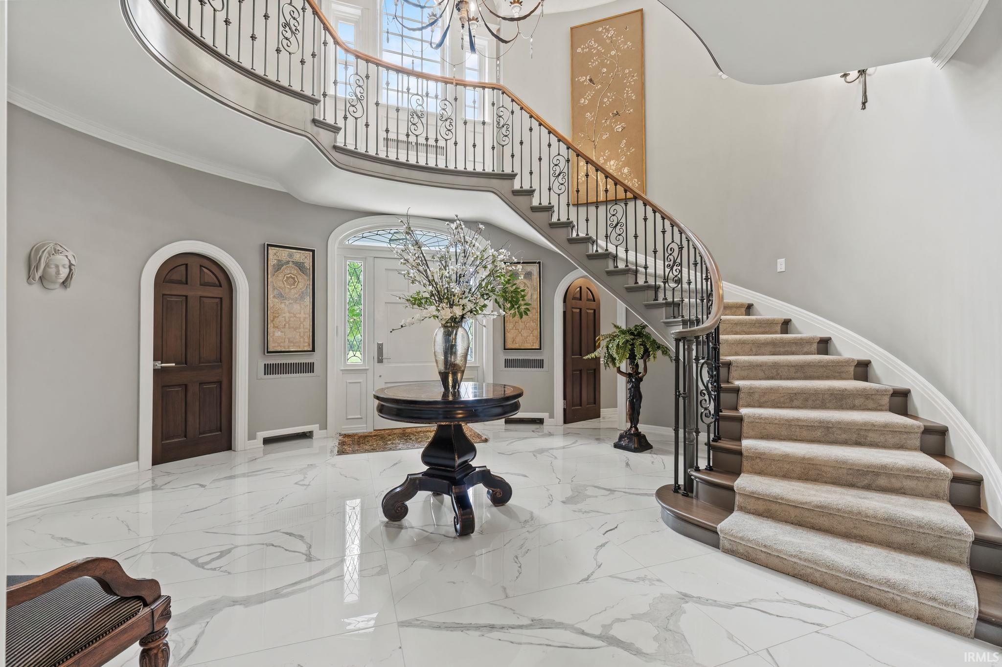 4501 Taylor Street Fort Wayne, IN 46804 - Photo 8 of 36