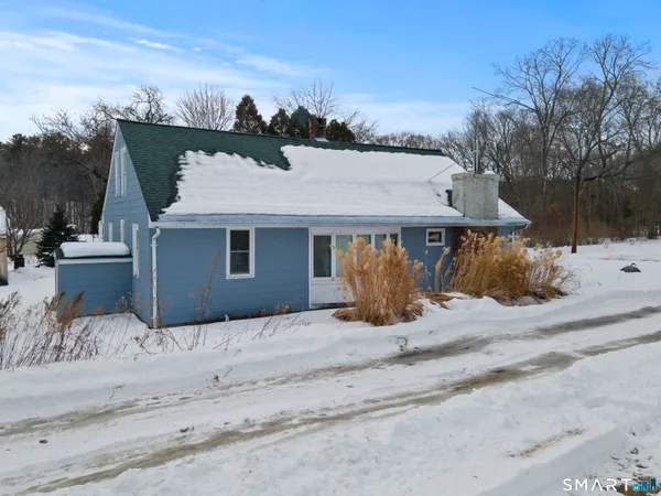 $325,000 | 37 Cady Street, Killingly, CT 06239