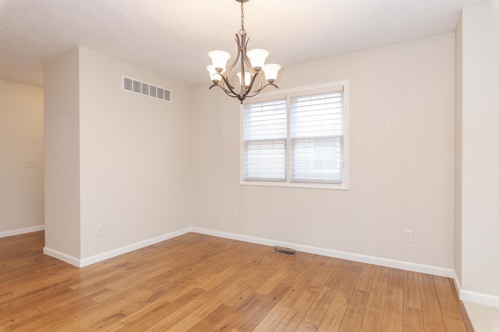 1761 Lockspur Way Normal, IL 61761 - Photo 12 of 51