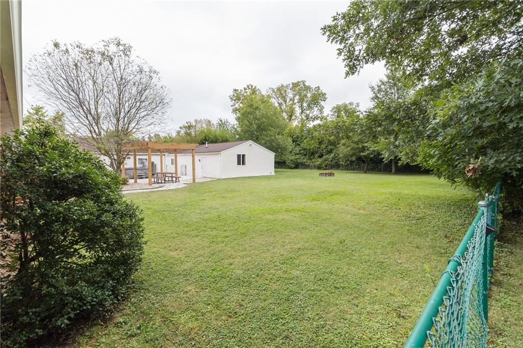 7133 Griffith Road Indianapolis, IN 46227 - Photo 17 of 55 Gallery Image 17