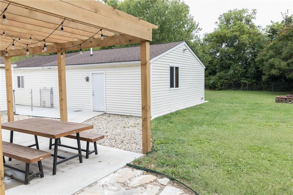 7133 Griffith Road Indianapolis, IN 46227 - Photo 29 of 55 Gallery Image 29