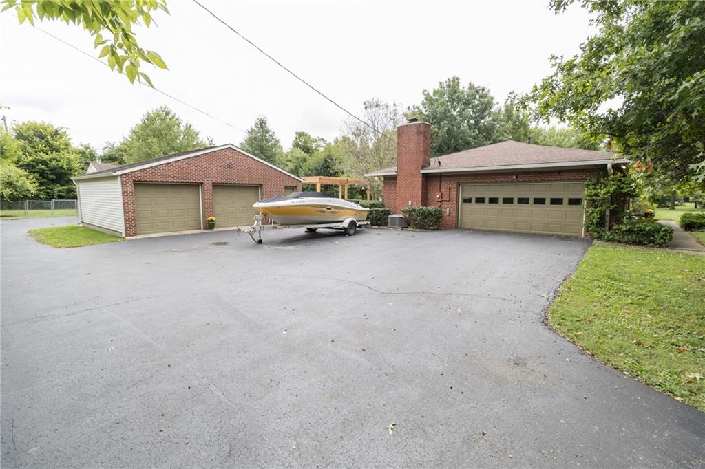 7133 Griffith Road Indianapolis, IN 46227 - Photo 34 of 55 Gallery Image 34