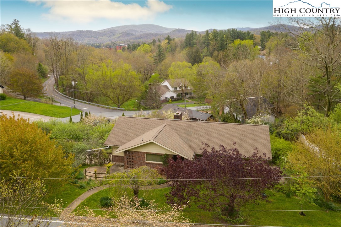 121 Eastview Drive Boone, NC 28607 - Photo 1 of 45 Gallery Image 1