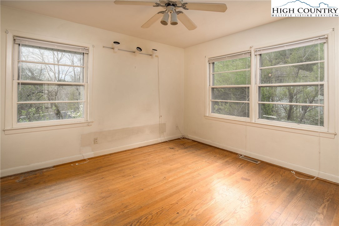 121 Eastview Drive Boone, NC 28607 - Photo 19 of 45 Gallery Image 19