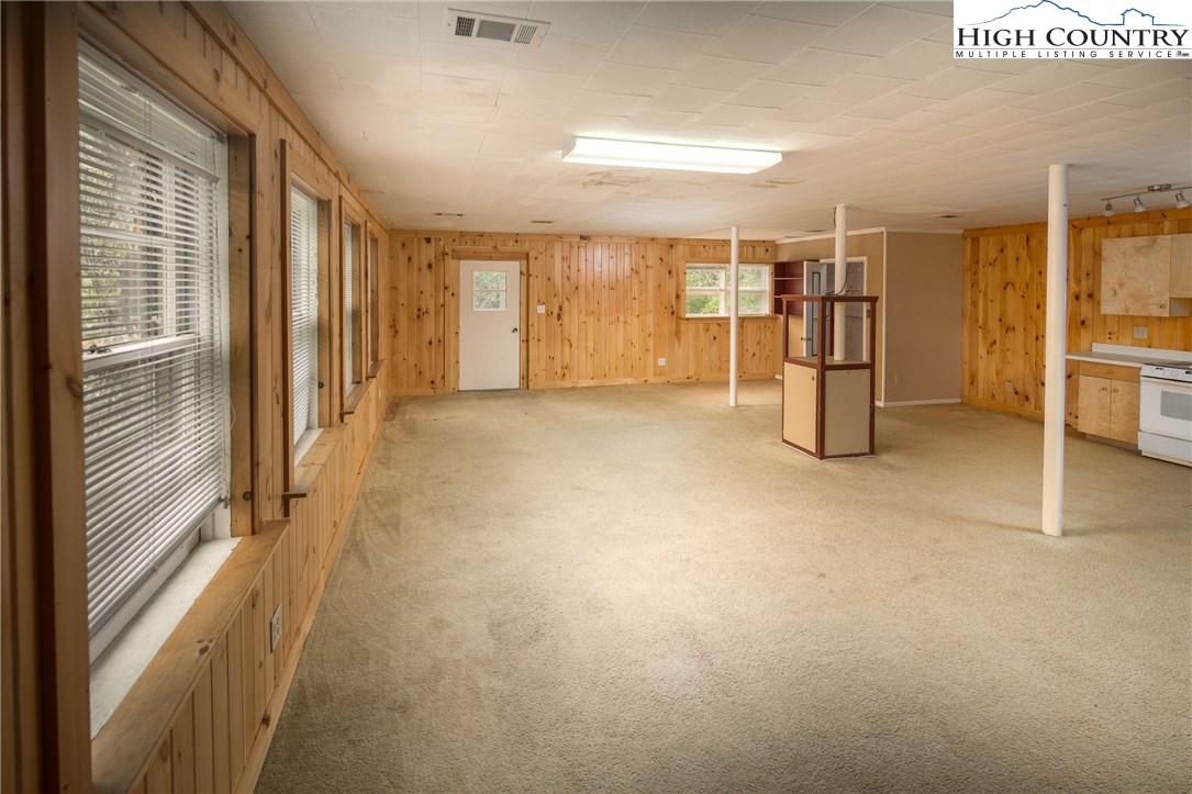 121 Eastview Drive Boone, NC 28607 - Photo 23 of 45 Gallery Image 23