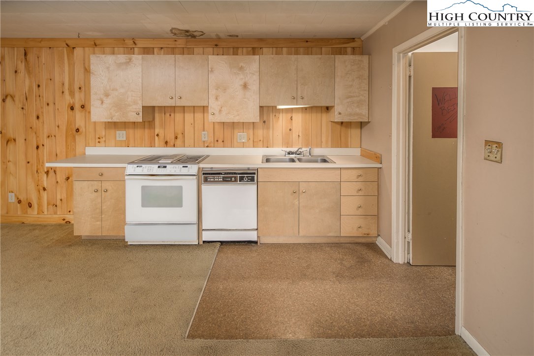 121 Eastview Drive Boone, NC 28607 - Photo 24 of 45 Gallery Image 24
