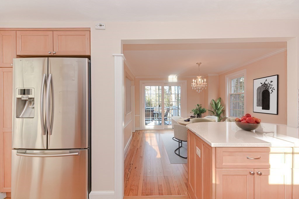 25 Crown Ridge Road Wellesley, MA 02482 - Photo 9 of 32