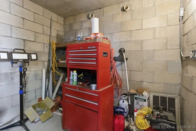 $249,000 | 31501 Broken Circle Road, Stover, MO 65078