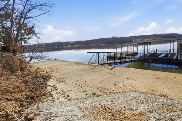 $249,000 | 31501 Broken Circle Road, Stover, MO 65078