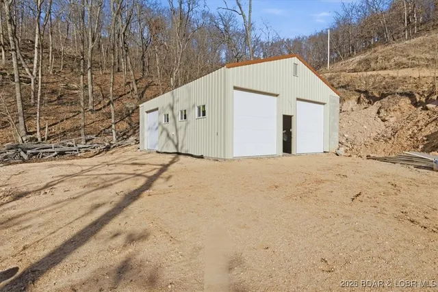 $249,000 | 31501 Broken Circle Road, Stover, MO 65078