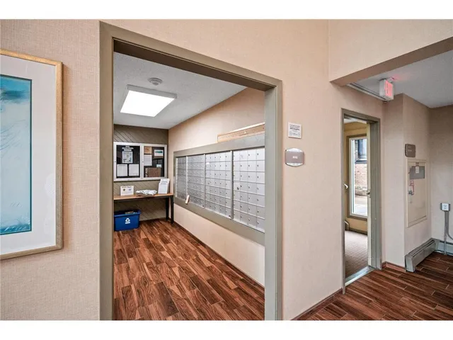 $119,000 | 1601 North Innsbruck Drive, Unit 373NE, Fridley, MN 55432