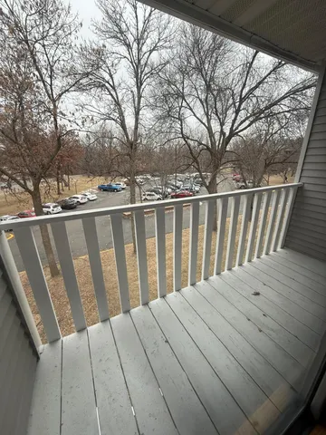 $119,000 | 1601 North Innsbruck Drive, Unit 373NE, Fridley, MN 55432