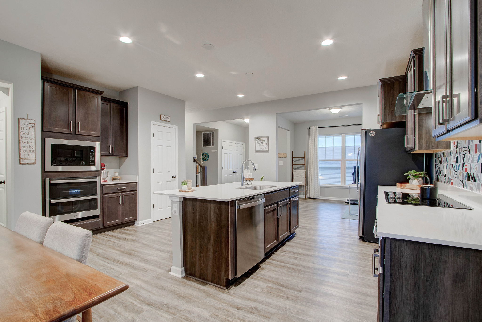 365 Steeples Boulevard Indianapolis, IN 46222 - Photo 12 of 34