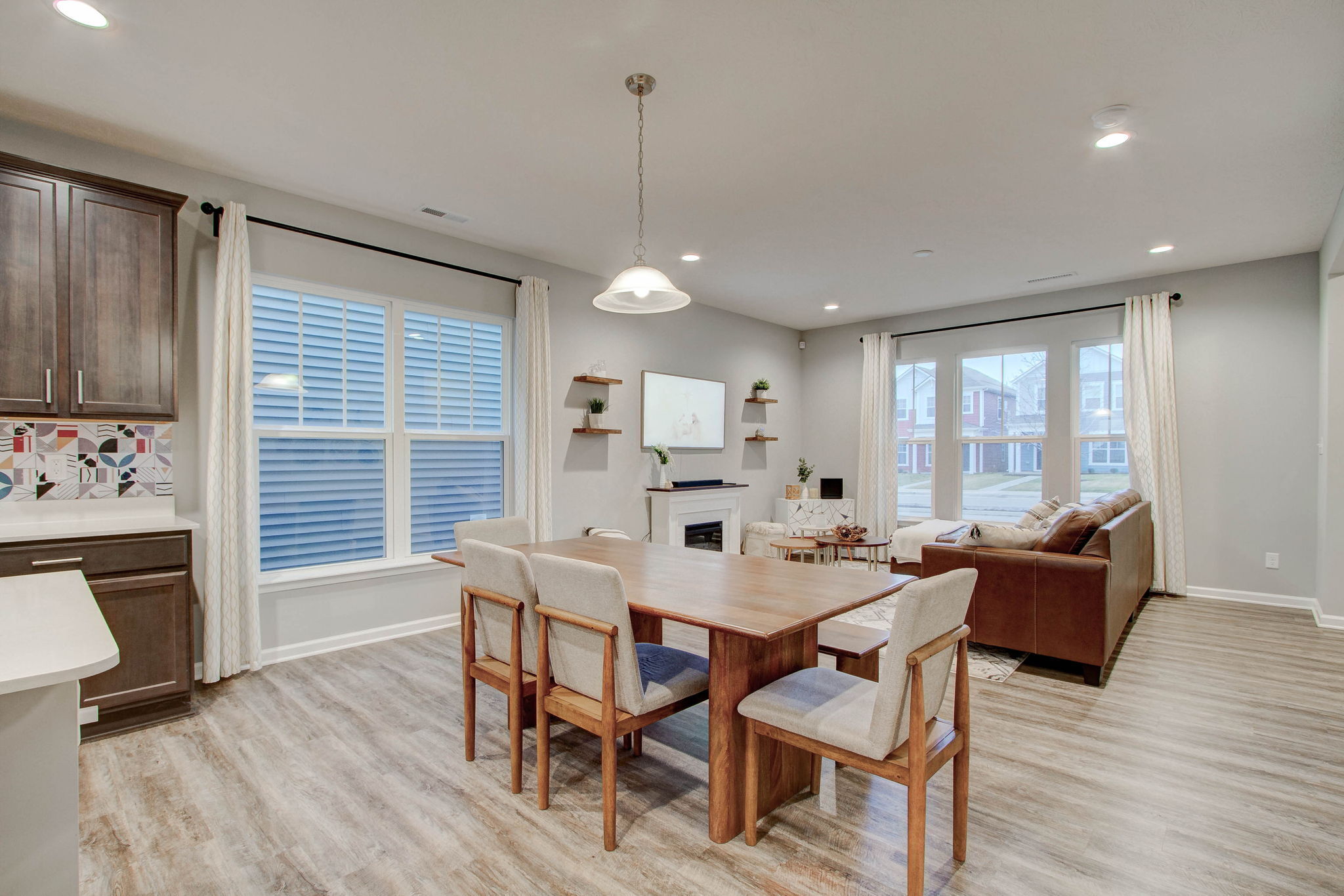 365 Steeples Boulevard Indianapolis, IN 46222 - Photo 10 of 34