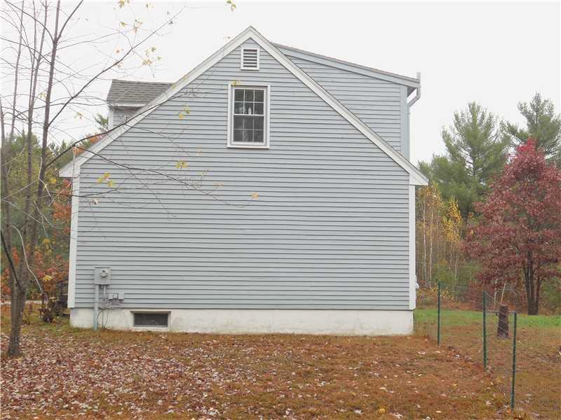 78 Keay Road Berwick, ME 03901 - Photo 24 of 27 Exterior Side View.