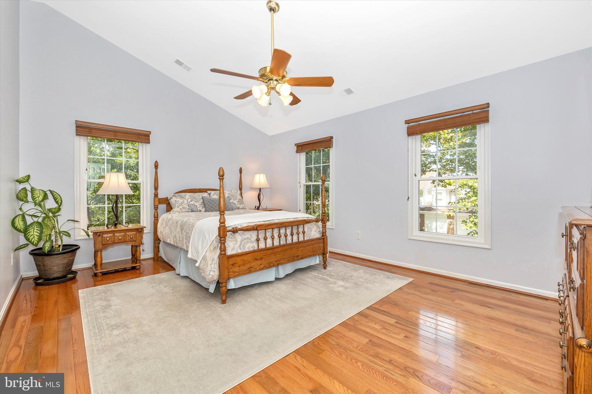 18836 Falling Star Road Germantown, MD 20874 - Photo 13 of 47 primary suite