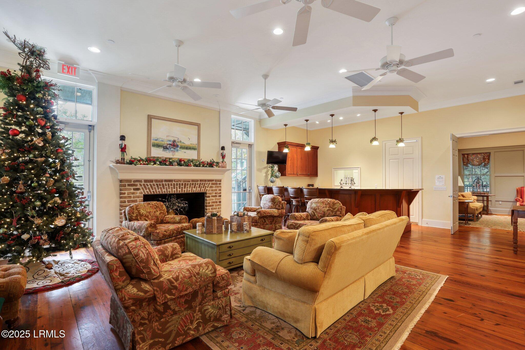 133 Bull Point Drive Seabrook, SC 29940 - Photo 16 of 91 large-0193b5db-b896-7042-b2d5-12eea5ee42