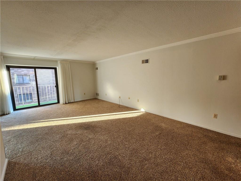 923 California Avenue, Unit 605606 Avalon, PA 15202 - Photo 2 of 50 an empty room with windows