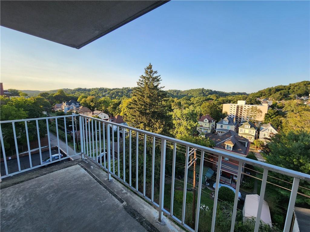 923 California Avenue, Unit 605606 Avalon, PA 15202 - Photo 21 of 50 a view of a balcony with an outdoor space
