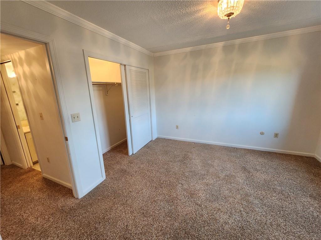 923 California Avenue, Unit 605606 Avalon, PA 15202 - Photo 26 of 50 a view of an empty room with a mirror