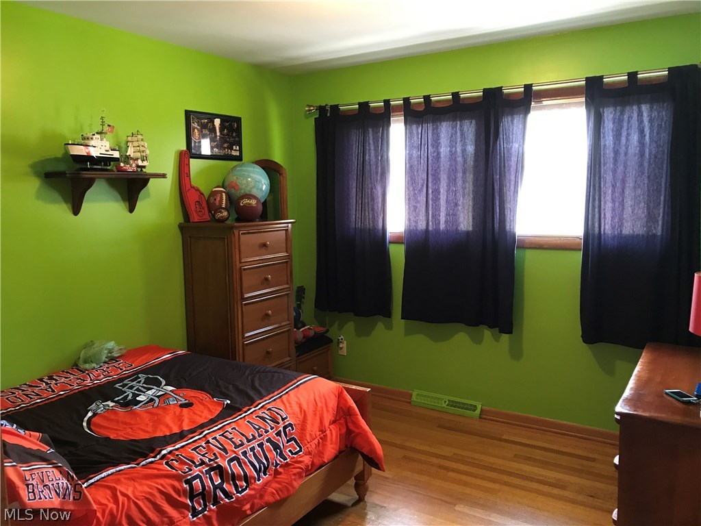 14809 Wheeler Road Maple Heights, OH 44137 - Photo 16 of 33