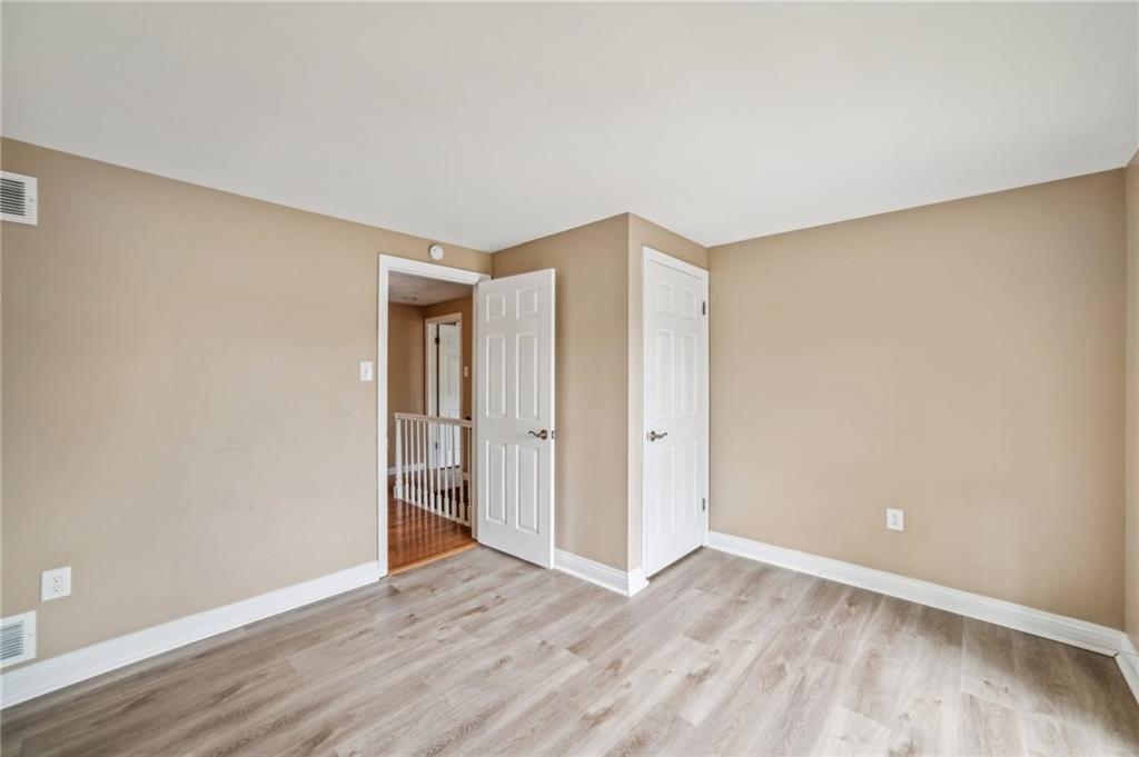 344 Hays Road Pittsburgh, PA 15241 - Photo 33 of 39 Gallery Image 33