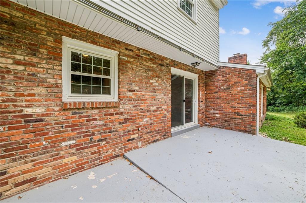 344 Hays Road Pittsburgh, PA 15241 - Photo 5 of 39 Gallery Image 5