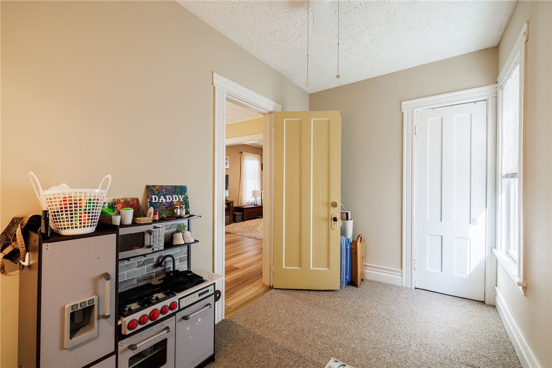 53 Wilcox Street Rochester, NY 14607 - Photo 14 of 23