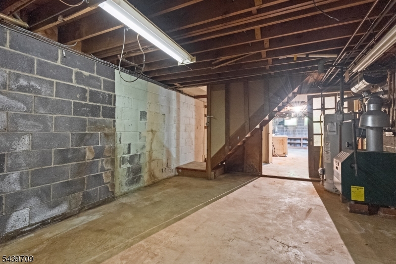 19 Yardley Road Mendham, NJ 07945 - Photo 35 of 41