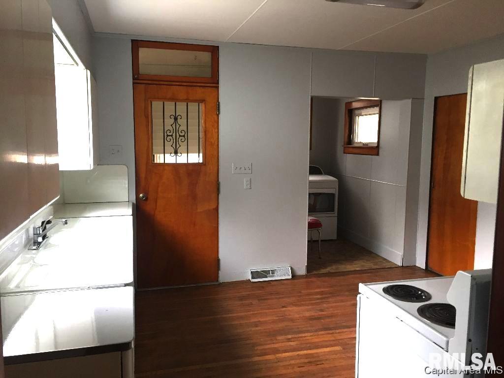 1231 Monument Avenue Springfield, IL 62702 - Photo 21 of 30