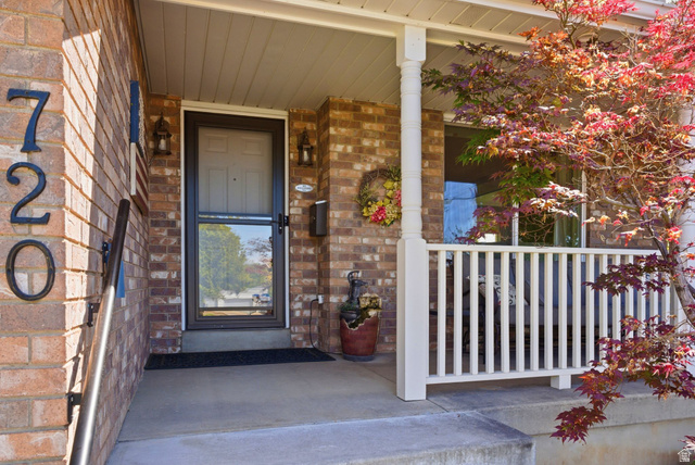720 East Center Street Bountiful, UT 84010 - Photo 4 of 83