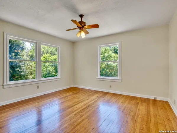 $2,950 | 785 Burr Road, Terrell Hills, TX 78209
