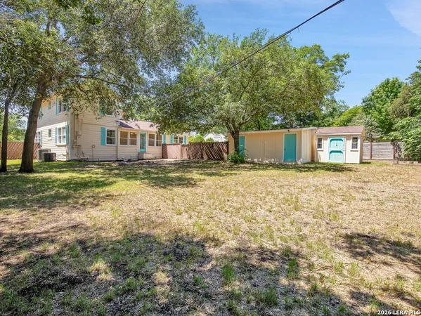 $2,950 | 785 Burr Road, Terrell Hills, TX 78209
