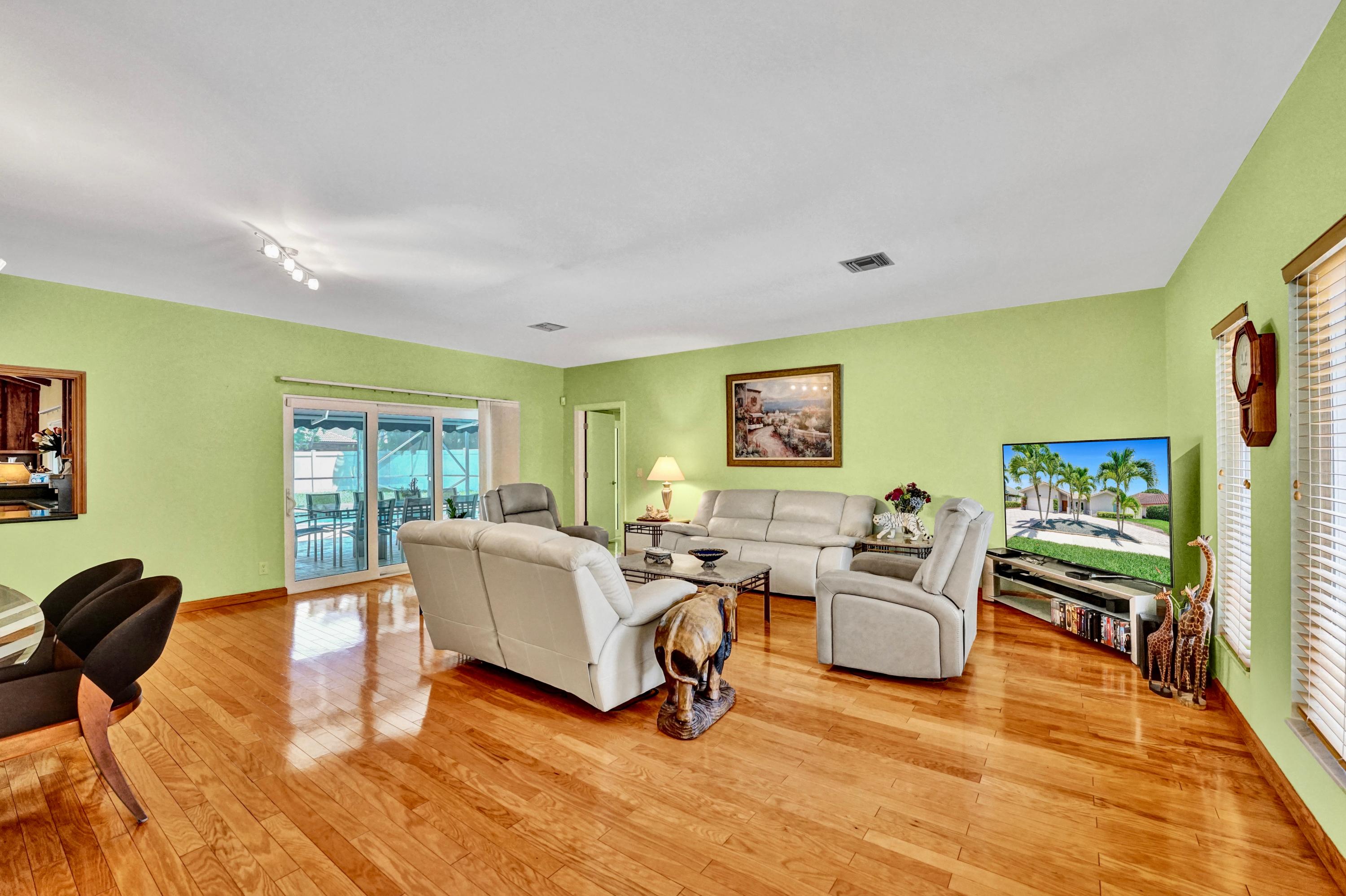 1341 Southwest 21st Lane Boca Raton, FL 33486 - Photo 7 of 65 7