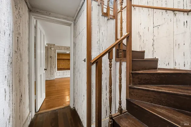 $1,999,000 | 101 Laurel Grove Avenue, Kentfield, CA 94904