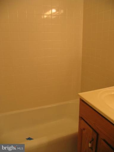 4104 Elby Street Silver Spring, MD 20906 - Photo 24 of 30 Bath #3