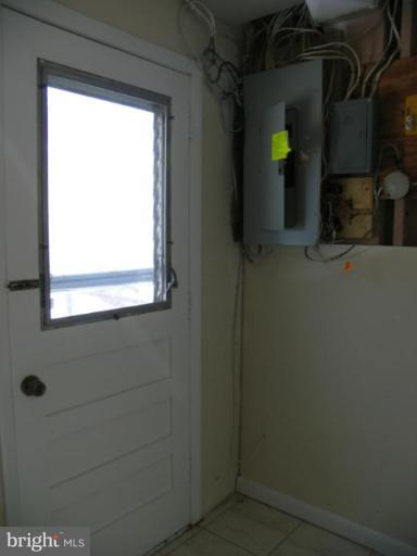 Laundry Area 2