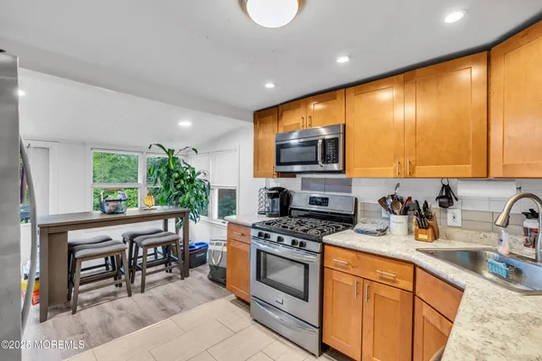 $399,900 | 53 Country Club Court, Brick, NJ 08723