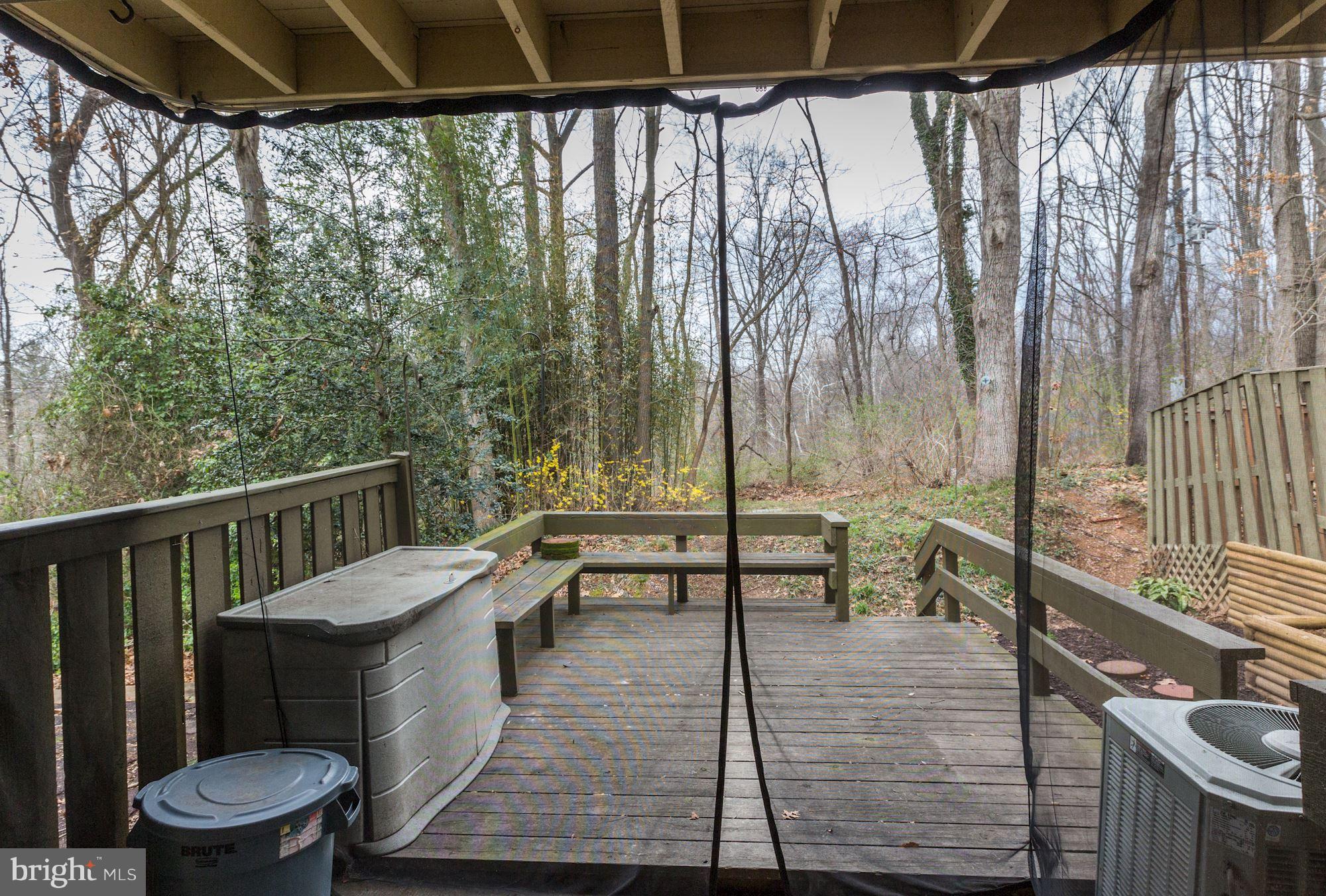 18545 Split Rock Lane Germantown, MD 20874 - Photo 27 of 30 Exterior (Rear)