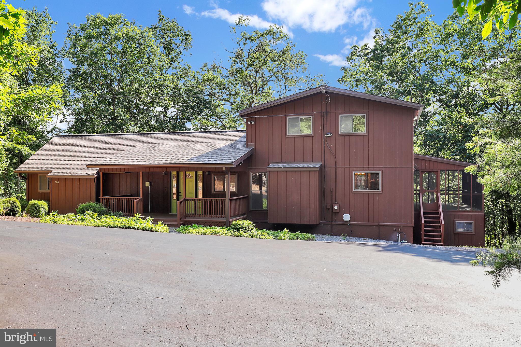 986 Walden Road Hedgesville, WV 25427 - Photo 1 of 64