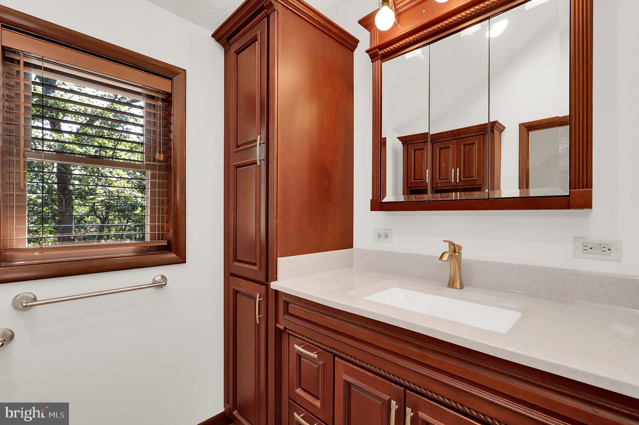 986 Walden Road Hedgesville, WV 25427 - Photo 11 of 64