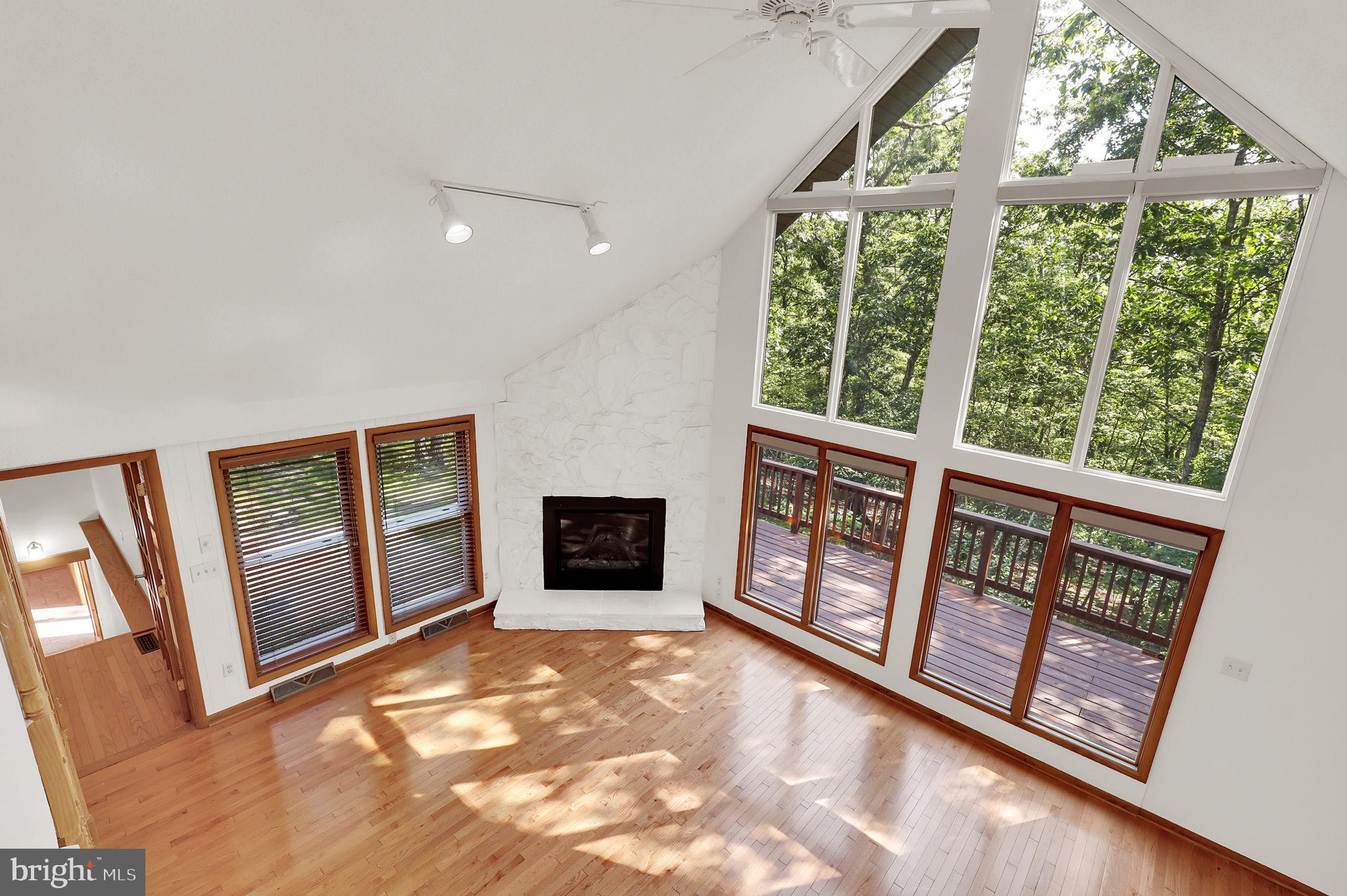 986 Walden Road Hedgesville, WV 25427 - Photo 15 of 64